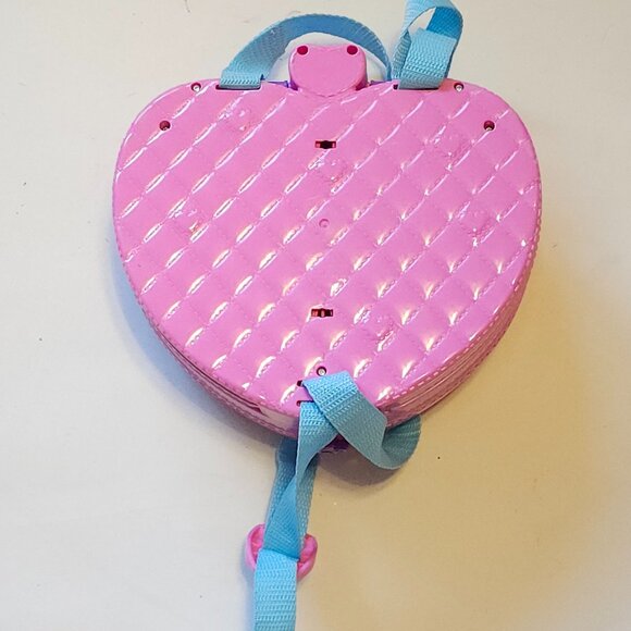 Polly Pocket 2-in-1 Travel Toy Playset with 2 Micro Dolls & Toy - Picture 9 of 11